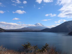 本栖湖周辺から富士山を見たくて