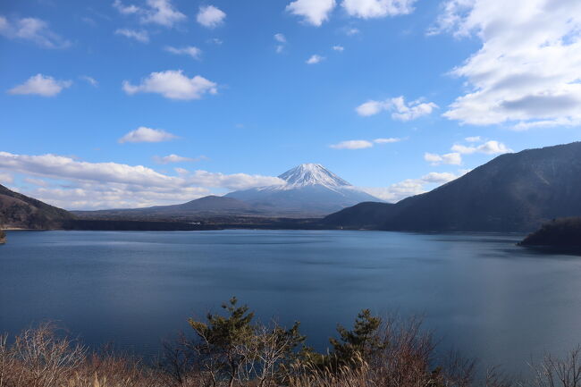 本栖湖周辺から富士山を見たくて