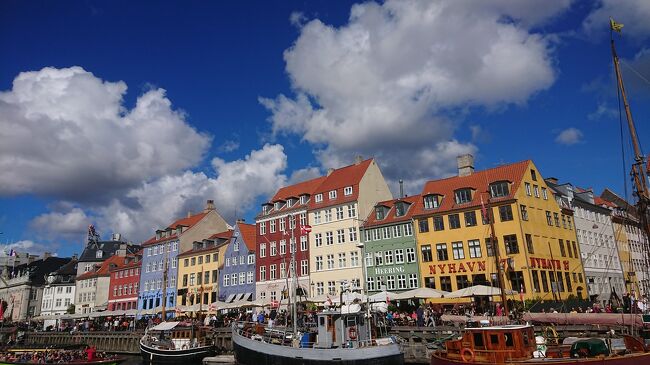 北欧雑貨が大好きな筆者が&quot;北欧のパリ&quot;と呼ばれるコペンハーゲンに1人旅。歴史ある建物、おとぎ話のようなカラフルな家並み、そして洗礼された北欧デザインを楽しんできました。また今回はコペンハーゲンカードを使ってお得に観光名所を周りました。