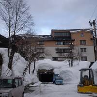 山形☆積雪量隠れ日本一　月山志津温泉「変若水の湯（おちみずのゆ）　つたや」宿泊＆雪旅籠の灯り