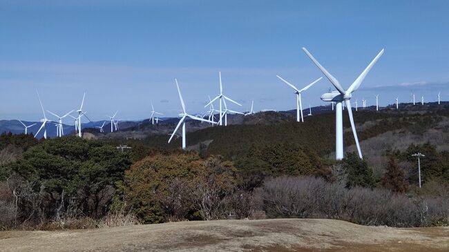 青山高原へ行けば風車が見れるよって事で､ドライブです♪