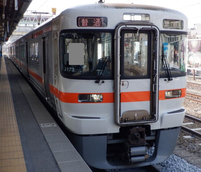 上諏訪からはＪＲ飯田線に乗りました。