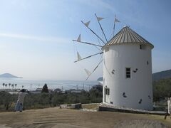 小豆島オリーブ公園　箒で宙に浮く練習