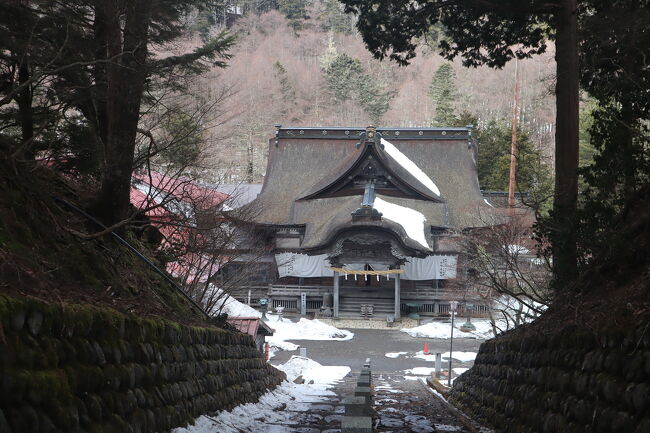 敬慎院を参拝するために七面山登山