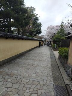 雨の白川郷、雨上がりの金沢　3日間　①