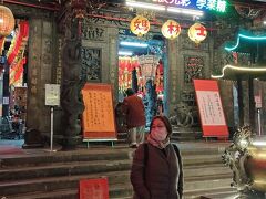 トラピックス　わくわく台湾北部4日間（2）SCOOTのポケモンジェットで台北に着き、龍山寺を参拝して士林夜市へ。宿泊は豪華な漢普頓酒店。