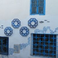 3年振りの海外はチュニジアから～世界文化遺産7つを巡る旅だけどチュニジアンブルーに魅せられて①