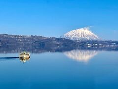 穏やかな湖 乃の風から望む