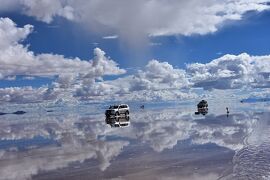 2018年ペルー・ボリビア旅行記　第36回　ウユニ塩湖探訪その5　青空広がる午後のウユニ塩湖