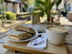 ホームのカフェとレストラン ブエノスアイレスの海岸線 Tren de la Costa 