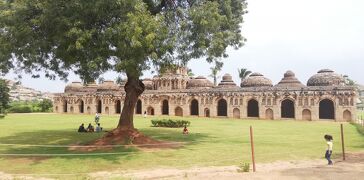 【インド】世界遺産ハンピの建造物群めぐり　その3　王宮地区