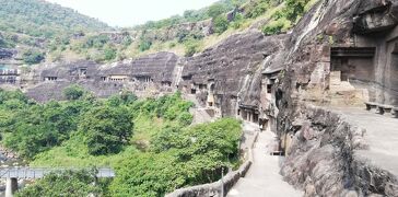 アジャンタ石窟寺院