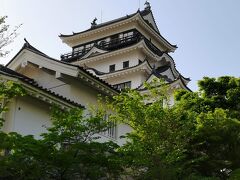 築城400年の福山城とその周辺散策からラーメンと牡蠣のせお好み焼き