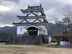 現存する12天守のひとつ、宇和島城を訪問