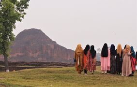 バングラデシュ周遊(3)---世界遺産の仏教遺跡パハルプール