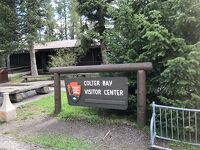 ワイオミング州 グランドティトン国立公園　ー　コルターベイはキャンプなどの宿泊者向け