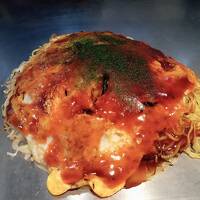 ４月のデブ活☆お皿じゃなくて鉄板の上に乗ったカキオコがお好きです！！！