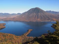 紅葉の日光　初めて行く半月山展望台と千手ヶ浜