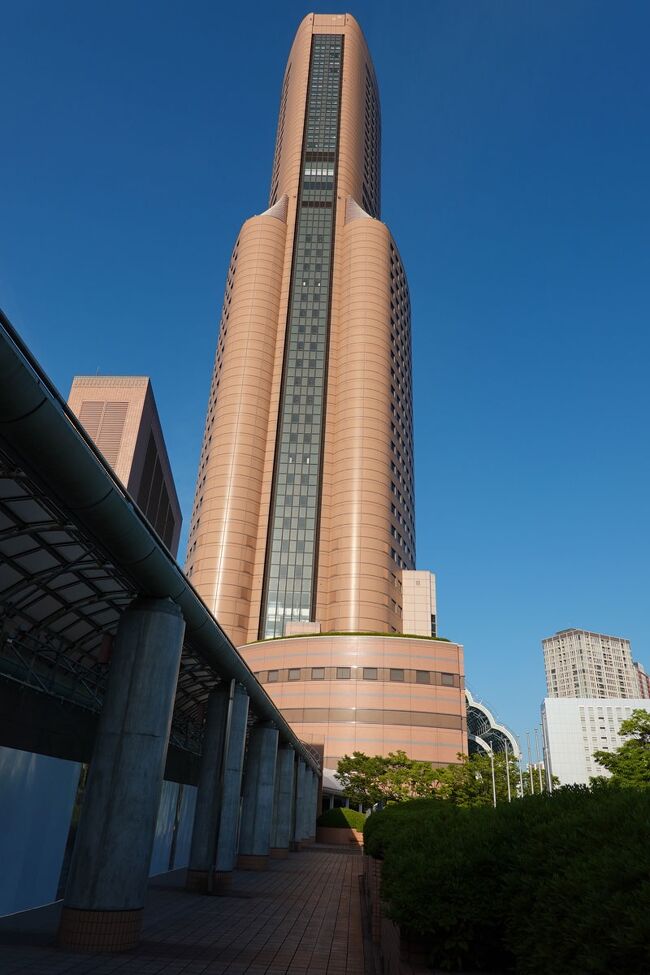 2018年以来の浜松まつりを見ようと浜松に来ました。<br />第2回で“散歩・アクトシティ浜松(アクトの森)”です。<br /><br />★浜松市役所のHPです。<br />https://www.city.hamamatsu.shizuoka.jp/<br /><br />★アクトシティ浜松のHPです。<br />https://www.actcity.jp/