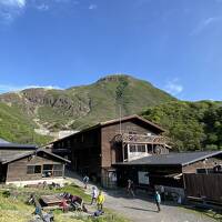 九州最高所の秘湯、法華院温泉に連泊　九重連山をたっぷり堪能3日間