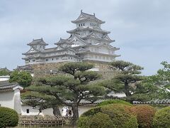 兵庫県の南側を巡ってみました。23憧れの姫路城にやってきました。混んでたけど大天守まで上がってみました。ワクワク！！
