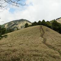 小金沢連嶺をつなぐ山歩き　～遠大な計画は達成できるのか？～