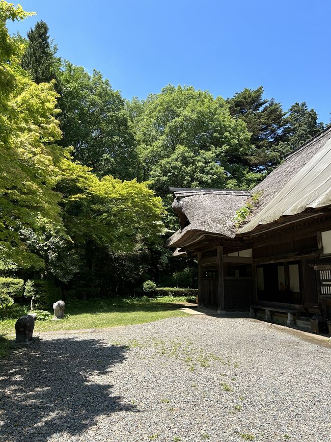 栃木に行きました。宇都宮に一泊、駅でレンタカーを借り、1日目は大谷資料館、2日目は益子へ行きました。