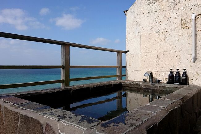 5月の沖縄旅行、最後は南城市にある百名伽藍への宿泊。やはり最高です。<br />途中、Jefでハンバーガー食べたり、奥武島にてテンプラ食べたり。