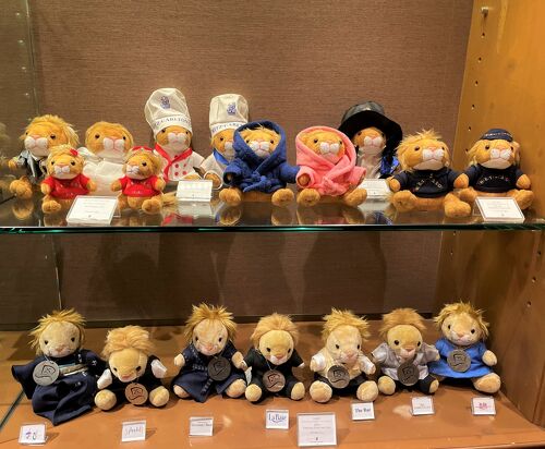 ホテルロゴ付きぬいぐるみセット ヒルトン＆コンラッド&リッツなど ホテルロゴ付きぬいぐるみセット ヒルトン＆コンラッド&リッツ