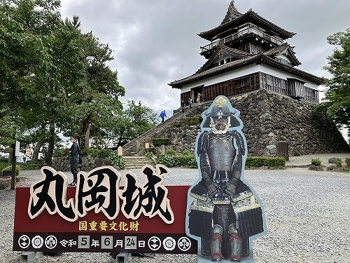 子どもの野球の試合で福井へ行ったので、福井城跡と現存12天守の一つである丸岡城を巡ってきました。