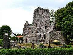 スウェーデン最古の街シグツーナと森の墓地