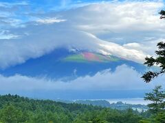 梅雨だけど　富士山とお花と一泊旅　朝の富士山が幻想的だった