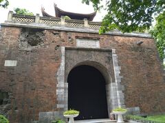 ツアーで北部ベトナムとアンコールワット訪問①～タンロン城址・ホーチンミン廟～