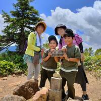 草津から孫達と志賀高原ハイキング（志賀山登山、四十八池）