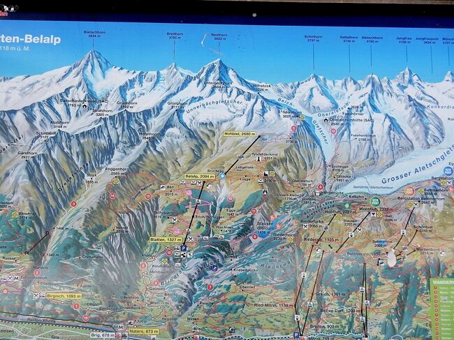 7月16日、フィーシュ滞在の最初のハイキングはシュパールホルン（Sparrhorn、3021m）へ行く。この3000mを少し超える山は「手軽に登れる3000m峰」として有名だ。なぜなら、2670m地点まではチェアリフトが運んでくれて、残りの高度差（340m）を1時間で登れるからだ。<br />シュパールホルンへは2017年に登っている。その時はチェアリフトが運休中だったので、ベラルプから歩いて往復した。パートナーは途中で下山したので再度の挑戦となった。<br />参考：2017年シュパールホルンの記録<br />https://4travel.jp/travelogue/11294109<br />