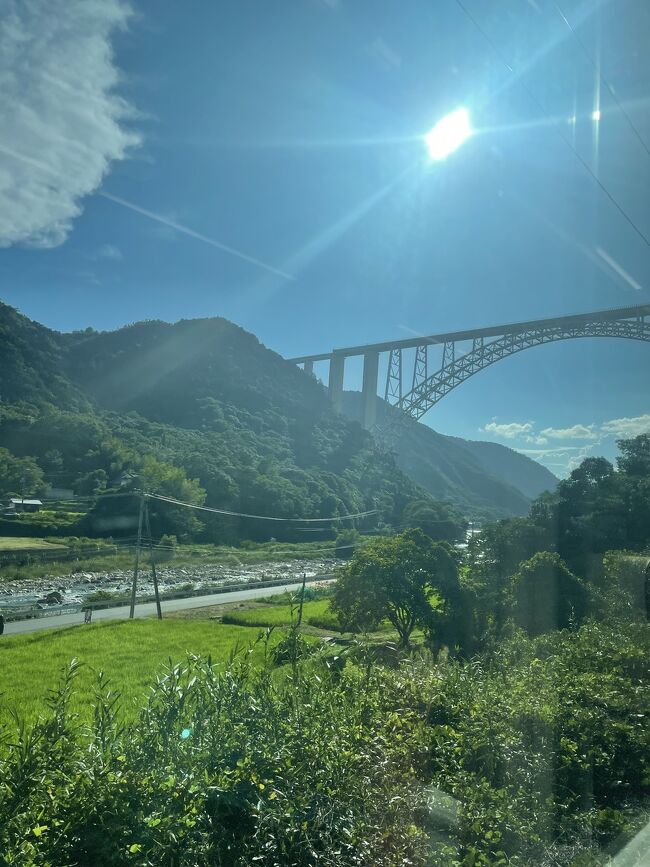 松山から高速船で広島へ。そしてドラクエウォークスポットの尾道、広島城、岩国城などをまわります。<br />おまけで最近始まった「ポートピア殺人事件」コラボの京都・神戸スポット巡り編も（汗）