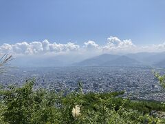 家から登山　長野駅から5キロ歩けば登れる旭山へ