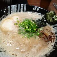 安いけどしっかり朝食の博多ビジネスホテルと豚骨ラーメンの夕食