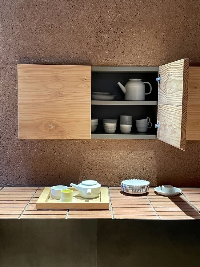 焼き物の窯元が集まっている 普段使いできる人気の波佐見焼と <br /><br />有田で歴史ある窯元の見学に行ってきました。