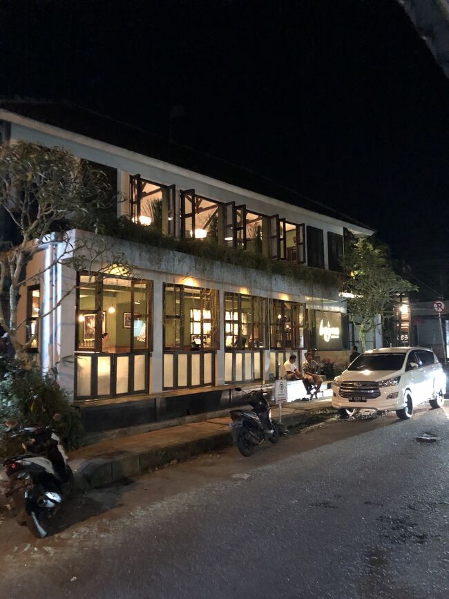 ウブドで好きなことだけやる旅 　ヨガ、スパ、散歩　１日目