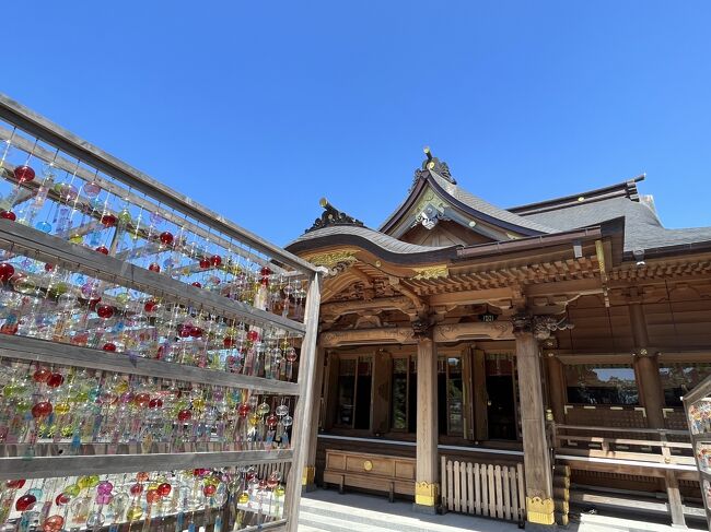 月に一度の実家訪問のついでに、先月に続き七夕風鈴祭り開催中の富知六所浅間神社へ御朱印散歩にまた行ってきました。<br /><br />7月の七夕風鈴祭り開催中の富知六所浅間神社へ御朱印散歩<br />https://4travel.jp/travelogue/11841127<br /><br />富知六所浅間神社七夕風鈴祭り<br />2023年7月7日(金)~9月1日(金)