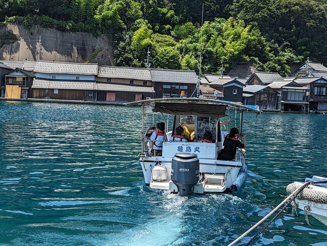 海上タクシーと散策で満喫する伊根の舟屋