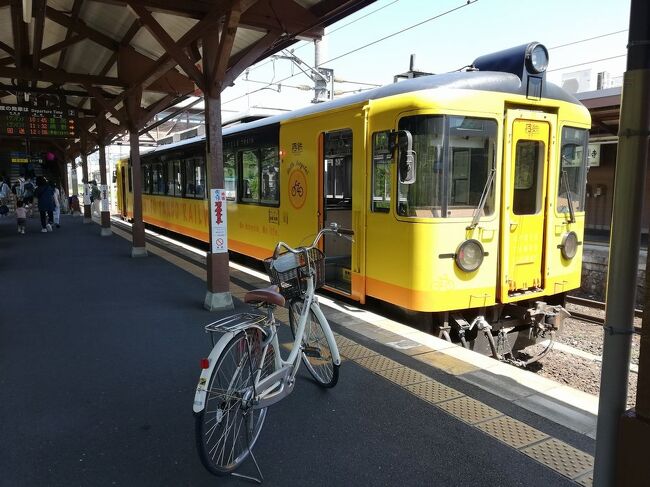 弾丸海外の旅とか、マニアックな国内の旅を好む私ですが、<br />たまには「ベタ」(関西芸人がいうところの定番中の定番の意)<br />なサイクリングを楽しむことがあります。<br />今回は、京都府の「京都丹後鉄道サイクルトレインで、天橋立＆宮津湾」を紹介します。<br />youtubeチャンネル<br />https://www.youtube.com/channel/UCNr4mIN6HdURGFu03WUrSpA<br /><br />★ベタなサイクリングシリーズ<br /><br />阿武隈急行サイクルトレインでミニSL＆経営者の方々と懇親会（宮城＆福島）<br />https://4travel.jp/travelogue/11767976<br />福島交通飯坂線のサイクルトレインで美術館博物館＆凍天＆たこ飯＆酪王カフェオレ（福島）<br />https://4travel.jp/travelogue/11817217<br />関東鉄道サイクルトレインで龍ヶ崎コロッケ（茨城）<br />https://4travel.jp/travelogue/11775234<br />4時間で走破したつくばりんりんロード（茨城）<br />https://4travel.jp/travelogue/11744442<br />途中で断念したつくば霞ヶ浦りんりんロード（茨城）<br />https://4travel.jp/travelogue/11732270<br />上信電鉄＆上毛電鉄サイクルトレインで、富岡製糸場＆カリビアンビーチ（群馬）<br />https://4travel.jp/travelogue/11790154<br />秩父鉄道サイクルトレインで、長瀞＆みそポテト＆おっきりこみ（埼玉）<br />https://4travel.jp/travelogue/11818495<br />富士急行サイクルトレインで山梨県立リニア見学センター（山梨）<br />https://4travel.jp/travelogue/11802181<br />富山地方鉄道サイクルトレインで、生地湧水＆生地中橋＆海底トンネル＆昆布巻き＆ますのすし＆たら汁＆鴨鍋(富山）<br />https://4travel.jp/travelogue/11803962<br />北陸鉄道サイクルトレイン＆白山比咩神社＆金沢＆ハントンライス（石川）<br />https://4travel.jp/travelogue/11747035<br />養老鉄道サイクルトレインで、養老天命反転地＆大垣（岐阜）<br />https://4travel.jp/travelogue/11742960<br />伊豆急行＆伊豆箱根鉄道サイクルトレインで、下田＆堂ヶ島＆三嶋大社＆金目鯛おにぎり＆牛乳あんパン（静岡）<br />https://4travel.jp/travelogue/11777103<br />伊賀鉄道サイクルトレイン＆四日市とんてき＆台湾まぜそば（三重＆愛知）<br />https://4travel.jp/travelogue/11739837<br />ビワイチ北湖一周(第1日目）【堅田→琵琶湖大橋→めんたいパーク→茶しんのイタリアン→長浜】（滋賀）<br />https://4travel.jp/travelogue/11822917<br />ビワイチ北湖一周達成しました！(第2日目）【長浜→賤ケ岳山麓→しんあさひ風車村→白髭神社→堅田】（滋賀）<br />https://4travel.jp/travelogue/11823401<br />琵琶湖南湖一周＆おふろcafe＆ブラックバス（滋賀）<br />https://4travel.jp/travelogue/11801044<br />近江鉄道サイクルトレインで愛知川宿＆多賀大社＆鳥居本宿＆五箇荘（滋賀）<br />https://4travel.jp/travelogue/11758169<br />京都丹後鉄道サイクルトレインで天橋立＆宮津湾（京都）<br />https://4travel.jp/travelogue/11848909<br />水間鉄道サイクルトレイン＆はりはり鍋＆ガッチョ料理（大阪）<br />https://4travel.jp/travelogue/11738917<br />レンタサイクルで姫路モノレール＆飾磨港線跡（兵庫）<br />https://4travel.jp/travelogue/11780647<br />JR西日本きのくに線サイクルトレイン＆印南町＆和歌山ラーメン＆小鯛の雀寿司（和歌山）<br />https://4travel.jp/travelogue/11779996<br />レンタサイクルで片上鉄道廃線跡（片鉄ロマン街道）（岡山）<br />https://4travel.jp/travelogue/11831181<br />レンタサイクルで下津井電鉄廃線跡“風の道”（岡山）<br />https://4travel.jp/travelogue/11742445<br />一畑電車サイクルトレインで“大社線サイクリングロード”（島根）<br />https://4travel.jp/travelogue/11761886<br />7時間で走破したしまなみ海道（愛媛＆広島）<br />https://4travel.jp/travelogue/11687226<br />5時間で走破したとびしま海道（広島＆愛媛）<br />https://4travel.jp/travelogue/11722276<br />海に投げ出される感覚のスリル満点のゆめしま海道（愛媛）<br />https://4travel.jp/travelogue/11771939<br />伊予鉄道＆JR四国サイクルトレインを利用して“三津浜＆愛媛県の郷土料理”（愛媛）<br />https://4travel.jp/travelogue/11771673<br />ことでんサイクルトレイン＆讃岐うどん（香川）<br />https://4travel.jp/travelogue/11742207<br />西鉄サイクルトレインで柳川を訪れ有明料理（イソギンチャク＆ムツゴロウ＆クチゾコ＆ワタリガニ）（福岡）<br />https://4travel.jp/travelogue/11845376<br />シェアサイクルで国鉄佐賀線廃線跡＆筑後川昇開橋（佐賀）<br />https://4travel.jp/travelogue/11797164<br />松浦鉄道サイクルトレインで、伊万里の街とカブトガニ(佐賀)<br />https://4travel.jp/travelogue/11847583<br />肥薩おれんじ鉄道サイクルトレインで日奈久温泉＆竹輪（熊本）<br />https://4travel.jp/travelogue/11797504