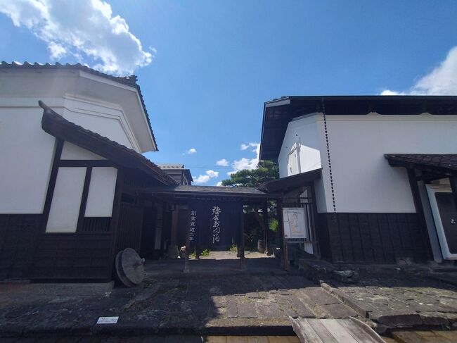 福島宮城を三泊四日で巡りました。<br />8月20日 旅行一日目。<br />喜多方でお昼ご飯&酒蔵で日本酒購入→裏磐梯の諸橋近代美術館→五色沼でボート→裏磐梯レイクリゾート(旧猫魔ホテル)宿泊<br />