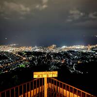 まだまだ暑い北海道へ行って来たよぉ～(´∀｀*)  ご当地グルメの居酒屋？夜景？どっちを選ぶ？σ^_^;  前乗り編