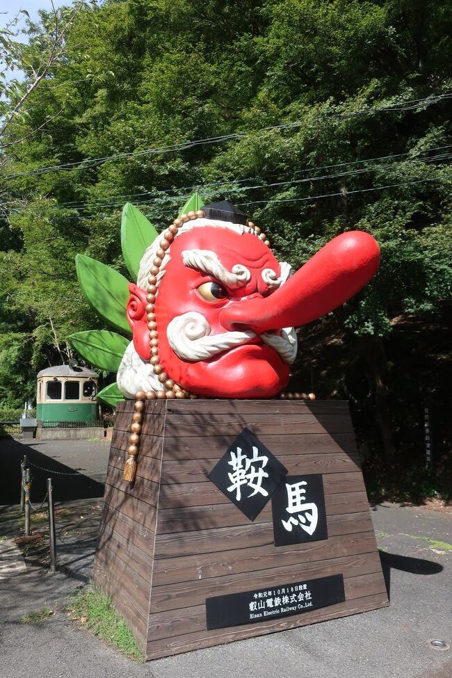 2023年8月28日（月）～30日（水）の2泊3日で京都観光に出かけてきました。今までJR東海ツアーズの「フィフティプラス」という格安プランを利用して関西旅行に出かけていたのですが、そのプランが2023年9月をもって終了することになりました。今回は最後の「フィフティプラス」プランということで四条駅近くのホテルを起点に、主に京都の北側を観光します。猛暑の中、汗だくの観光で体力の消耗は激しかったのですが、カフェで休憩をしたりしながらなんとか2泊3日の行程をこなしてきました。<br />【旅行記その２】は、鞍馬山ハイキングから貴船神社、少し移動して上賀茂神社の観光です。相変わらずの猛暑日ですが、鞍馬山は風が涼しくて案外快適なハイキングを楽しめました。