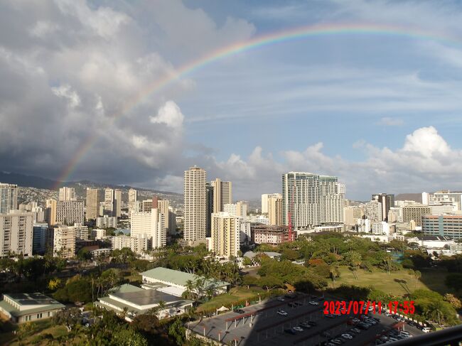 ｛虹の島ハワイ｝Kalia Suites  Hilton Hawaiian Village　ワイキキ