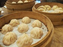 4泊5日台湾★3日目★中山散策、蘇杭點心、淡水、豪季水餃、士林夜市