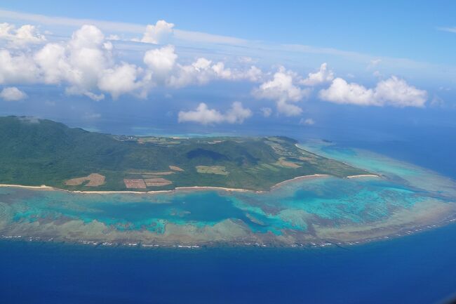 夫婦で八重山諸島に2泊3日で行ってきました。<br />石垣島を拠点に<br />小浜島・嘉弥真島・西表島・由布島を駆け足で廻ってきました。<br /><br />宿泊先は 「ホテルグランビュー石垣 the first」<br />2023年7月14日に建替えが完成し<br />新築オープンしたばかりのピカピカのホテル☆彡<br /><br />事前にネットでホテルの情報を調べたけど<br />まだあまり載っていなかったので<br />写真多めで紹介させていただきます。<br />どなたかの参考になれば幸いです(^^)<br /><br />今回の旅行記は 3部構成です<br />①石垣島 ホテル紹介を中心に! ←今ここ<br />②小浜島・嘉弥真島<br />③西表島・由布島<br /><br />では、出発~ホテル紹介へと進みます!<br /><br /><br /><br /><br />