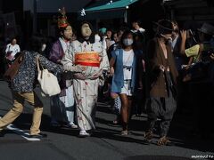 5年ぶりに行われた鎌倉長谷・御霊神社の例祭 面掛行列